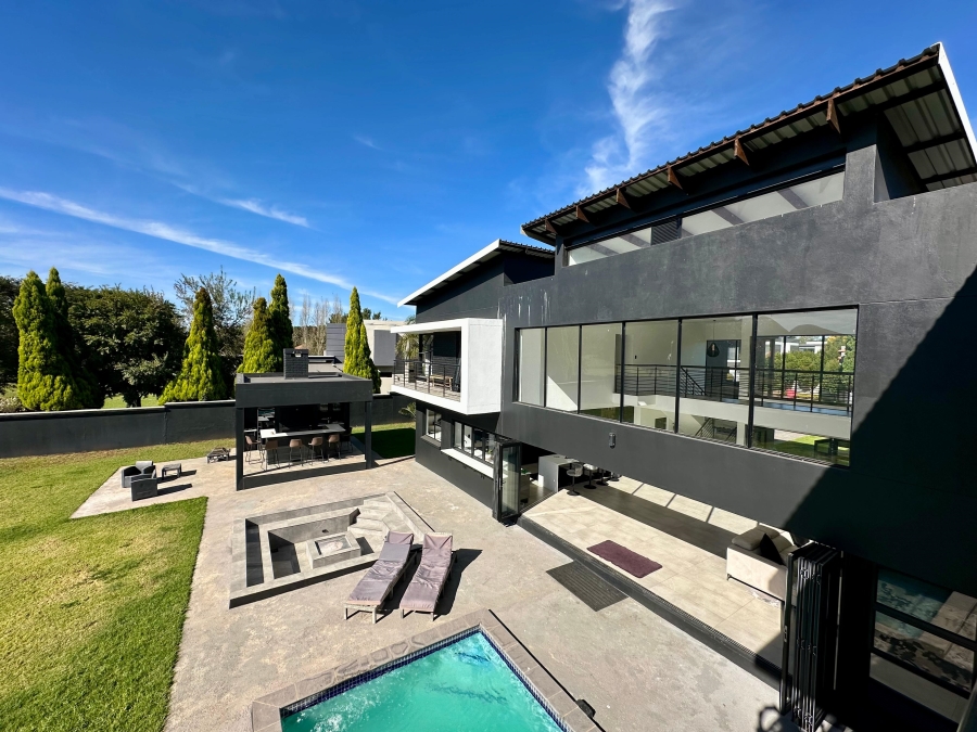4 Bedroom Property for Sale in The Islands Estates North West
